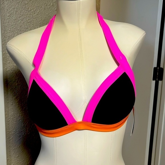 Victoria's Secret Other - NWT pink swimsuit top only size medium black pink by Victoria secrets PINK